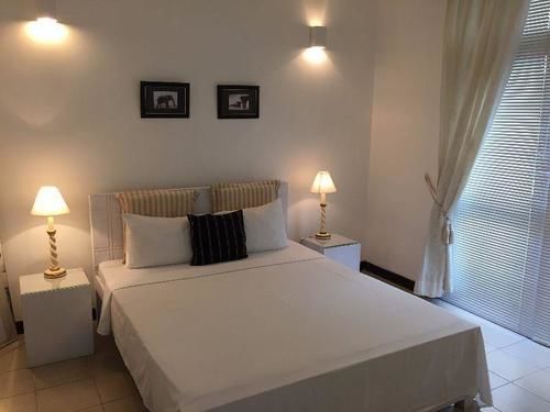Cj Hotel