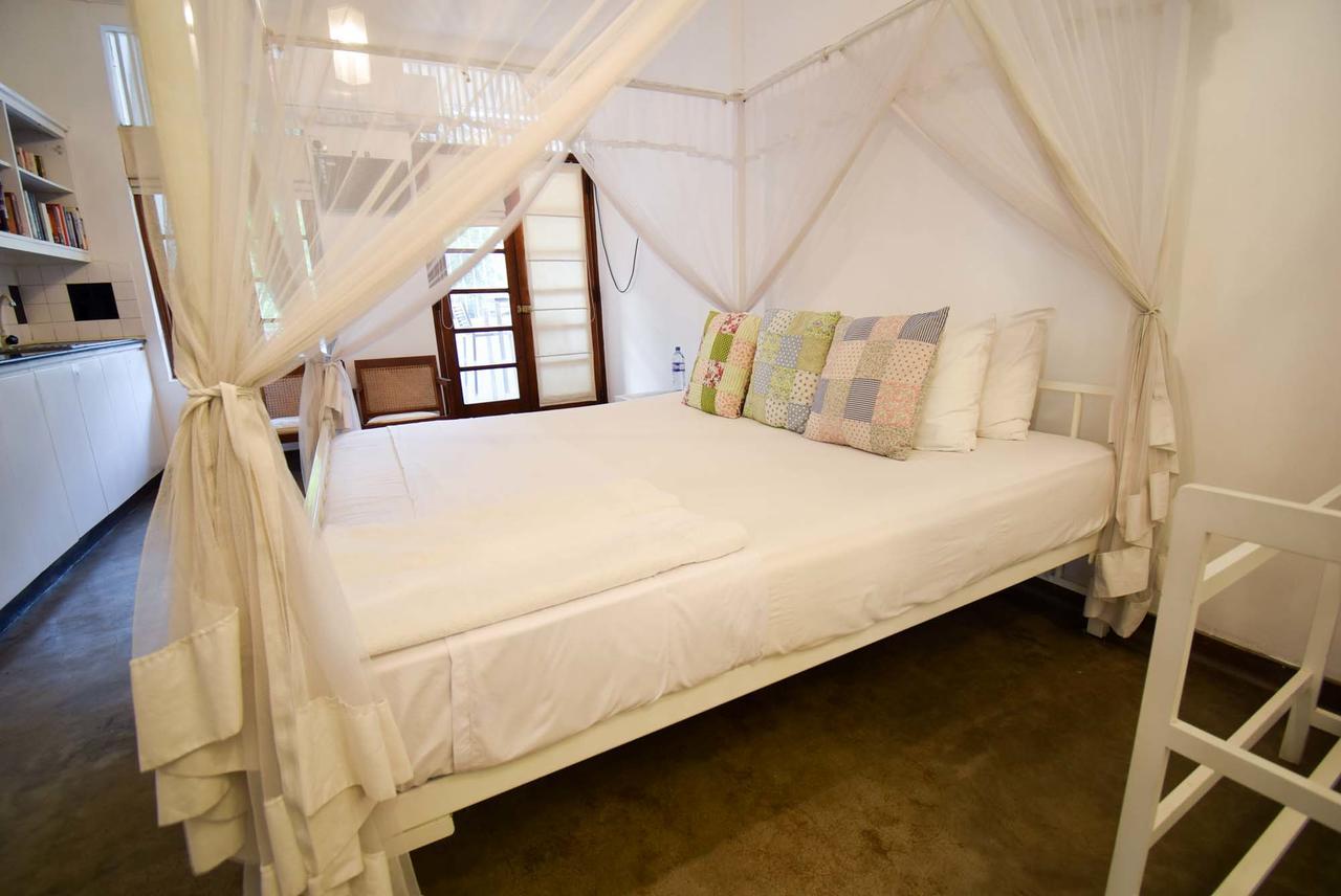 Yoho Charming White Casa de hóspedes