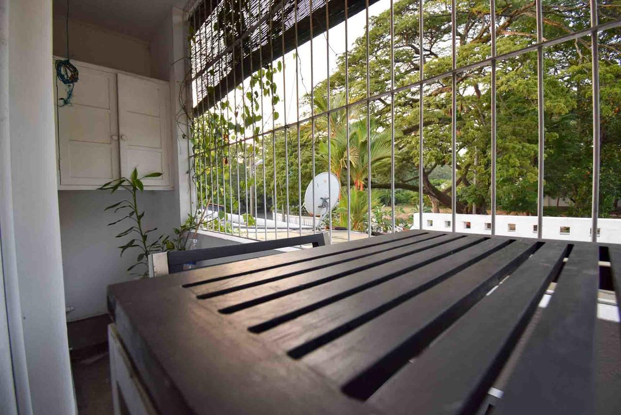 Casa de hóspedes Yoho Charming White Colombo