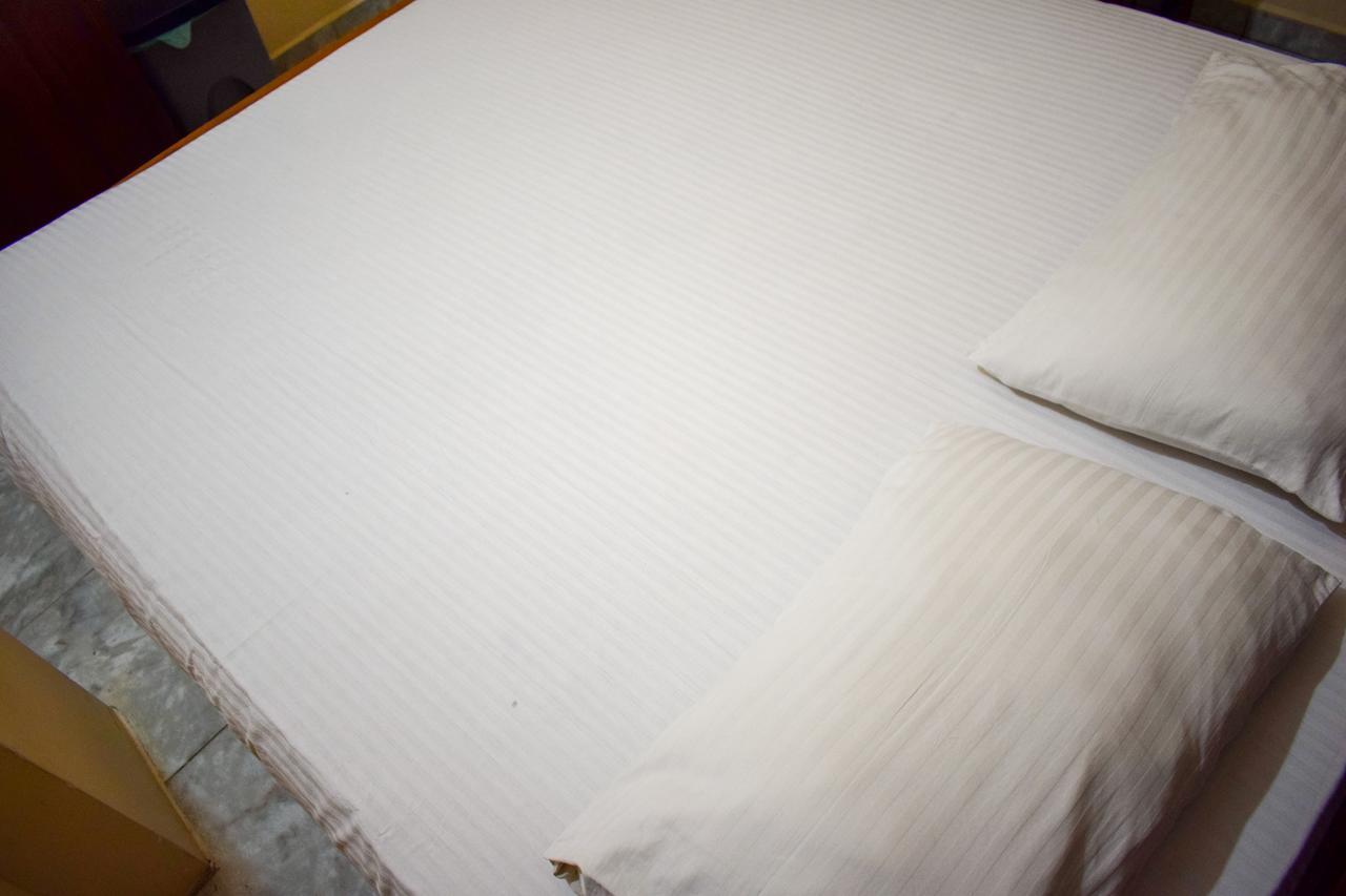 Yoho Adhikarana Mawatha Guest house 2*