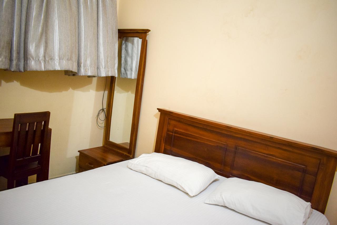 Yoho Adhikarana Mawatha Guest house 2*