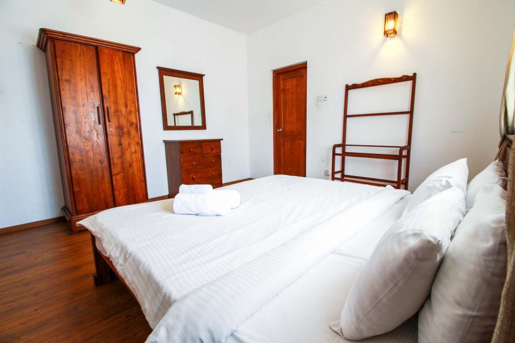Square Residencies Apartment