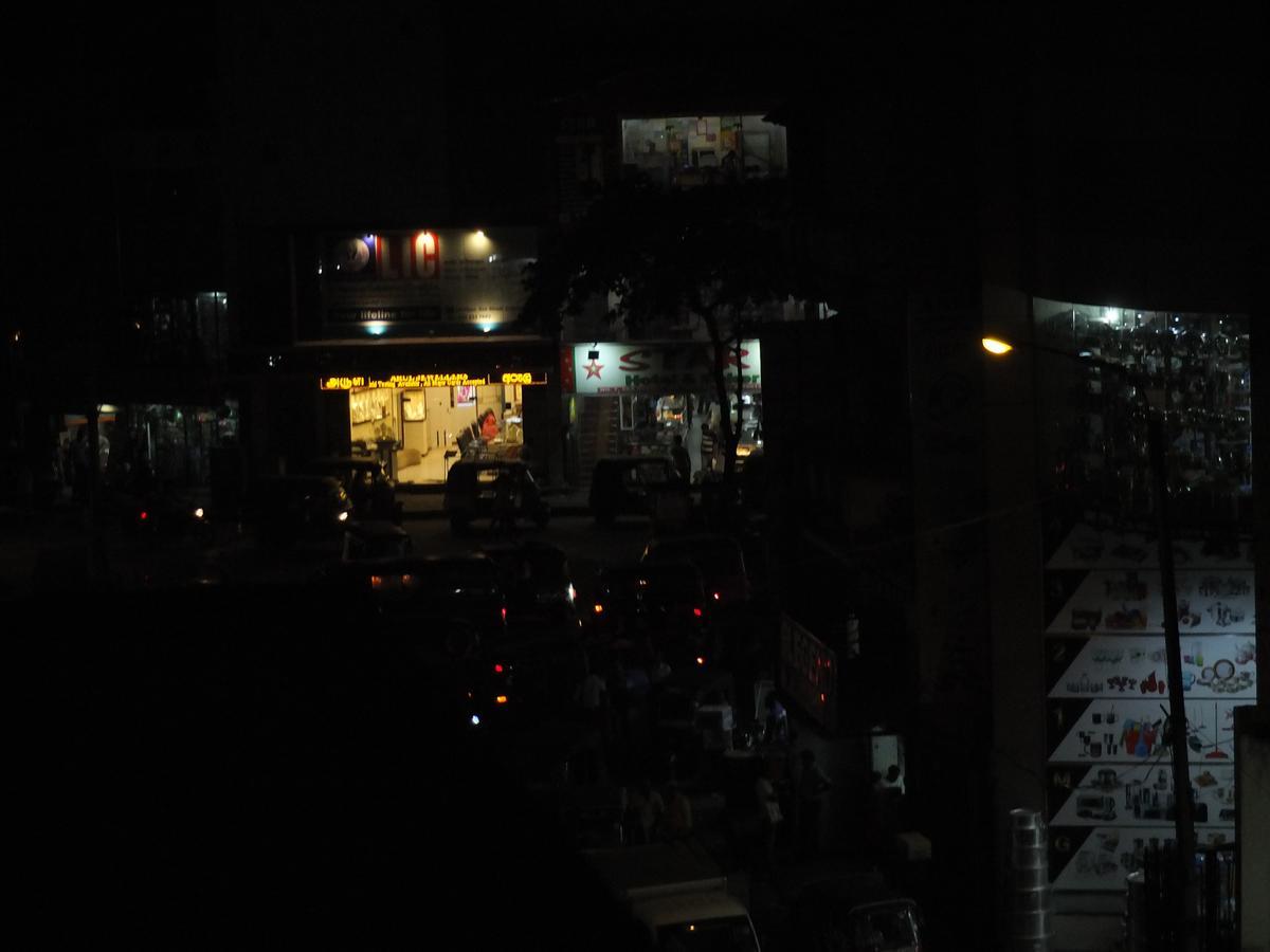 City Hotel 2* Colombo