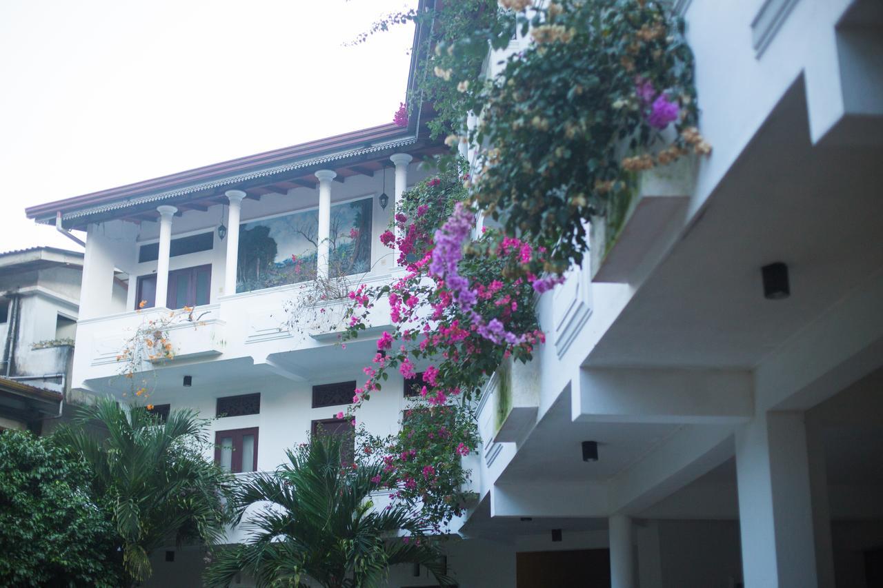 Hareesha Resort 2*