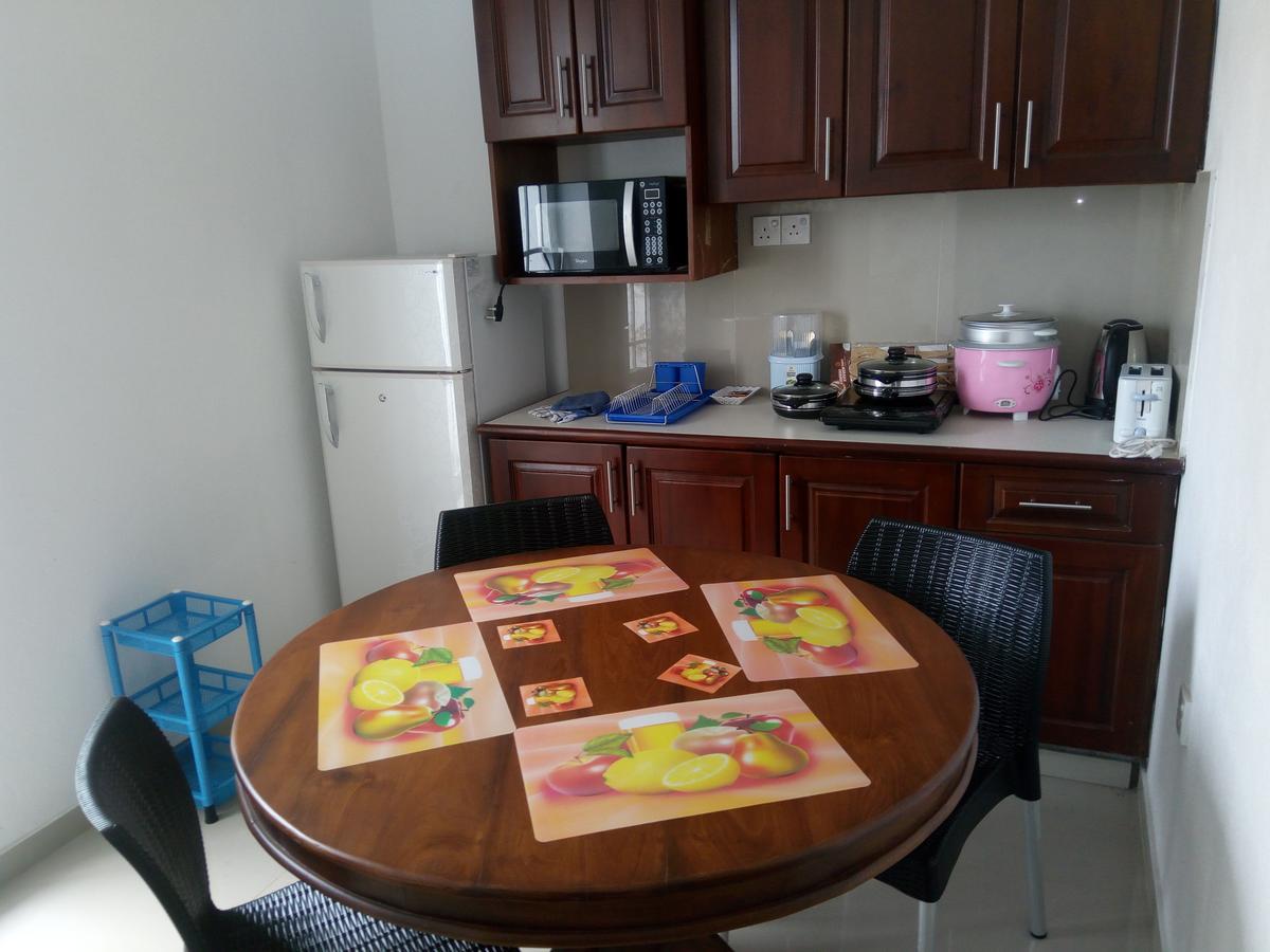 Queens Park Apartment