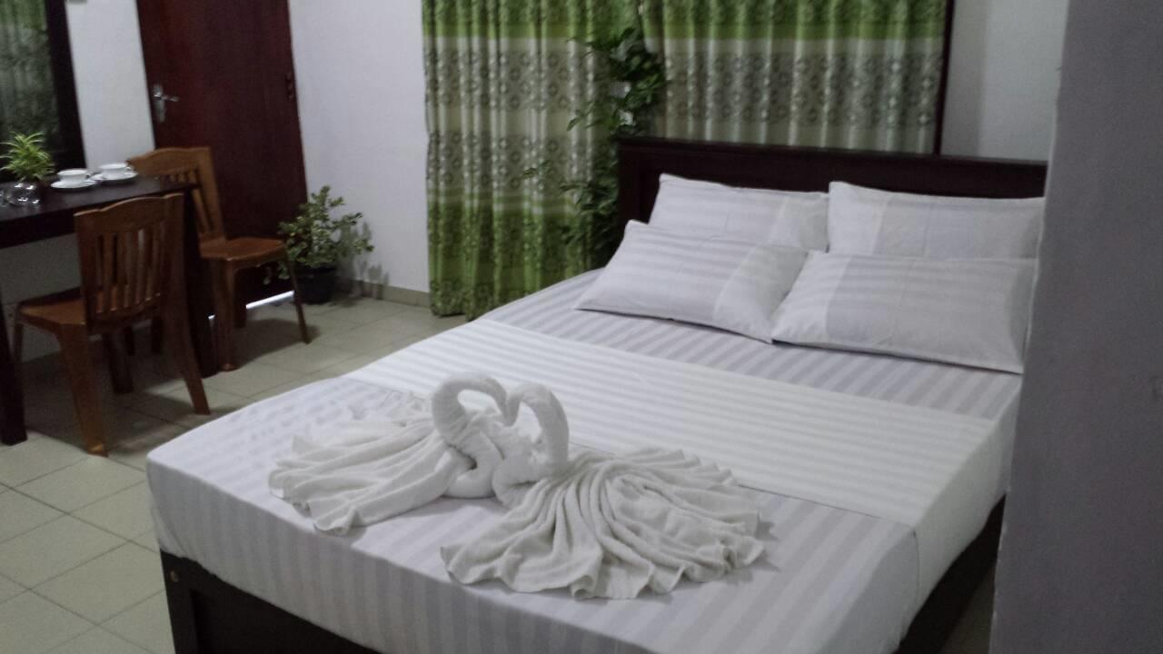 Hotel Relax On - Kollupitiya