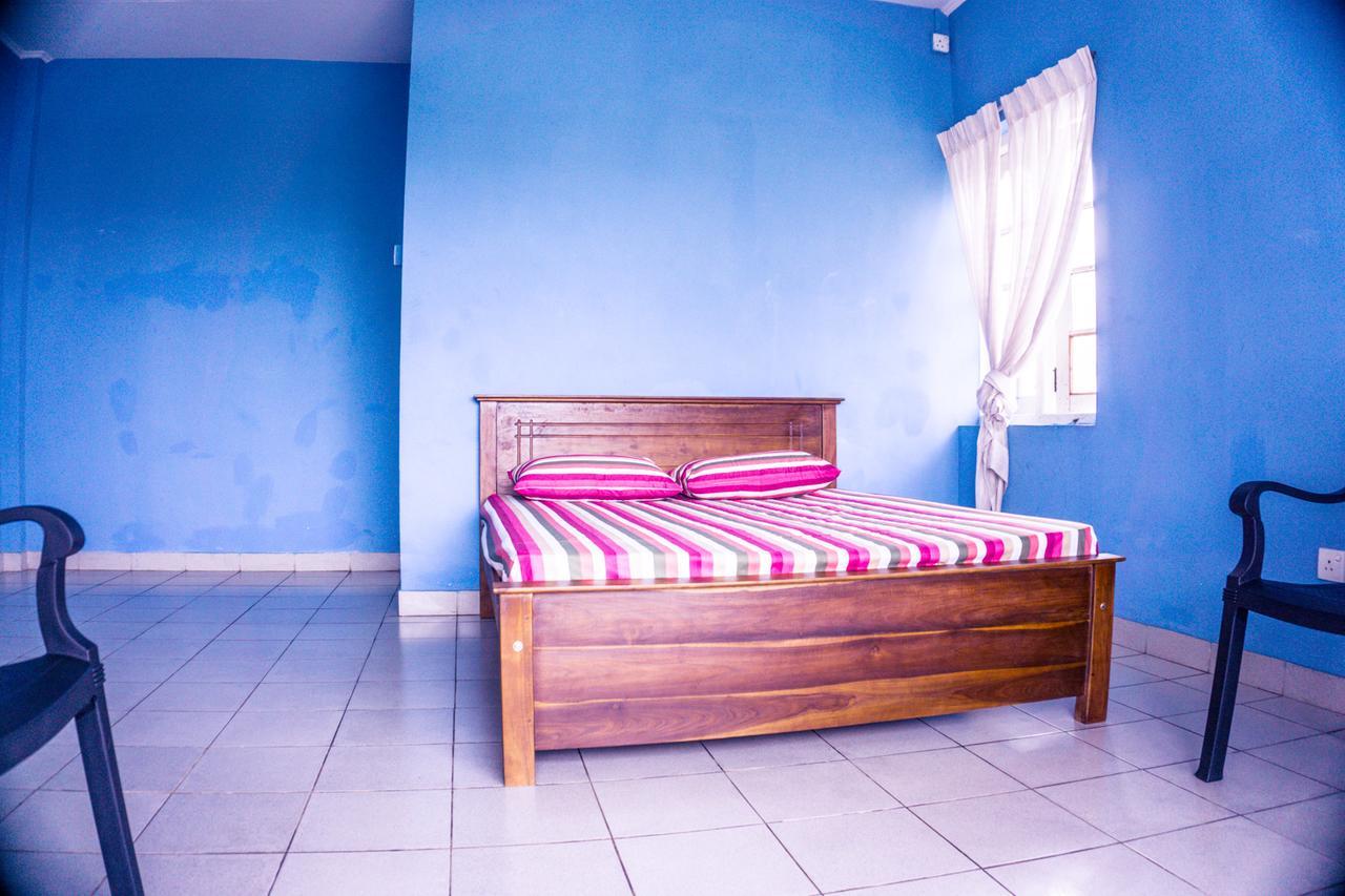 Hostel Lbl *