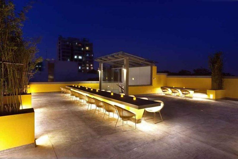 Hotel Court & 4*