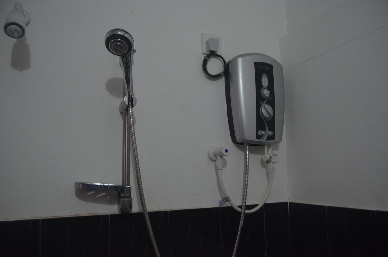 Hotel Yoho Carlwil Place 2*