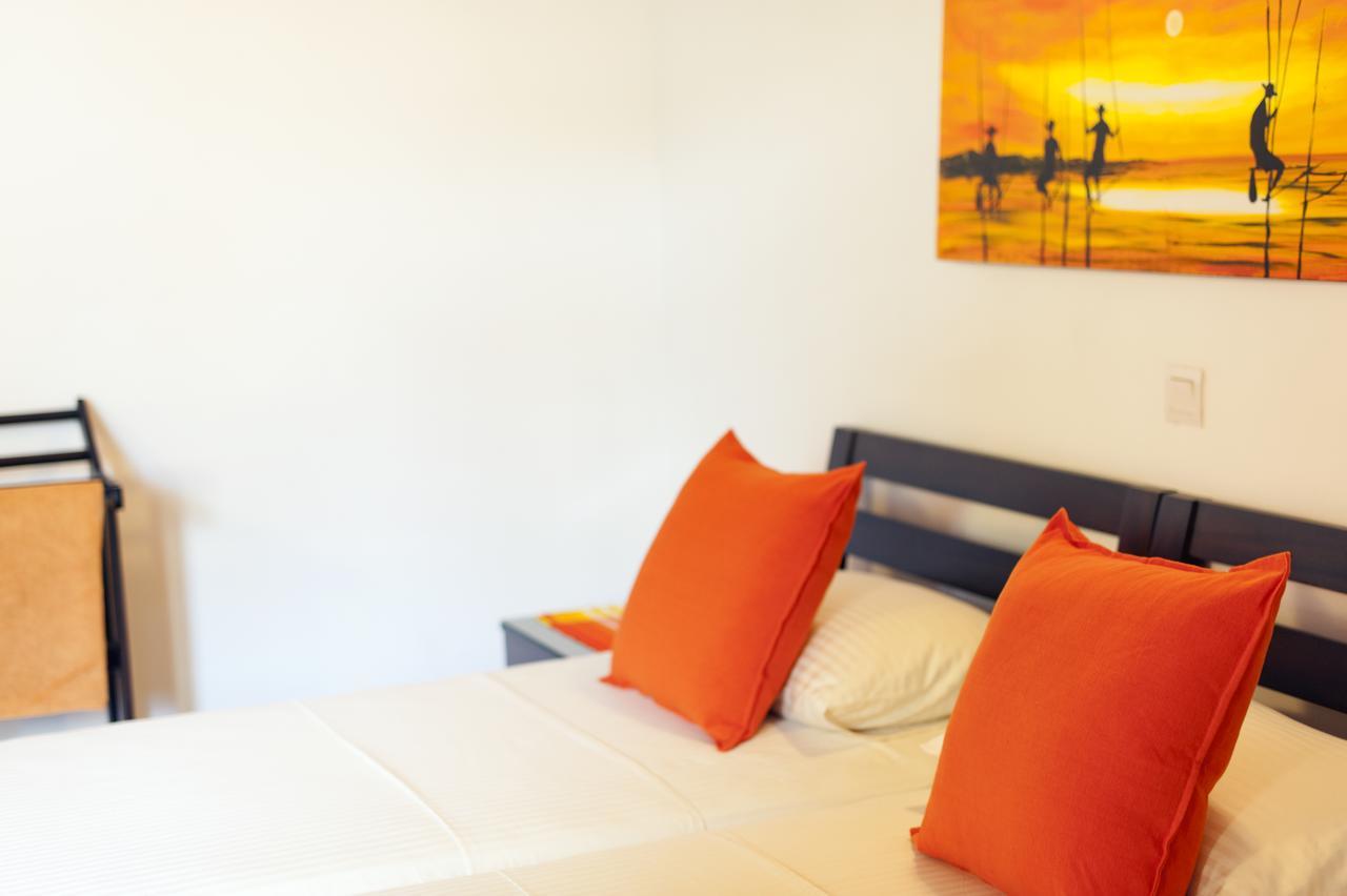 Bed & Breakfast Barnes Place Bungalow *