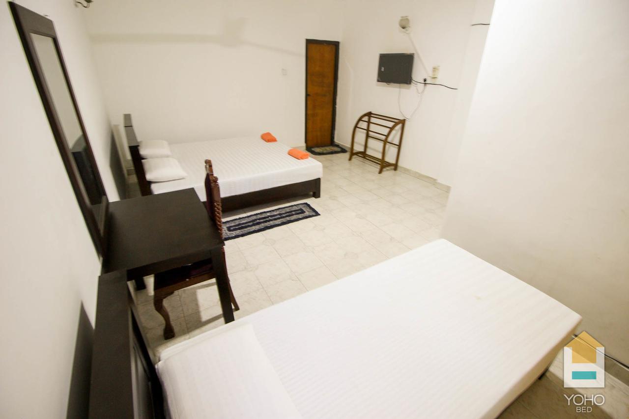 Hotel Yoho Relax On
