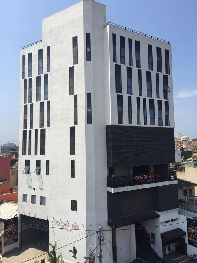 Golden Pier Hotel Colombo