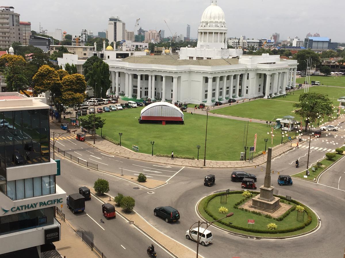 Victoria Park Mansions * Colombo