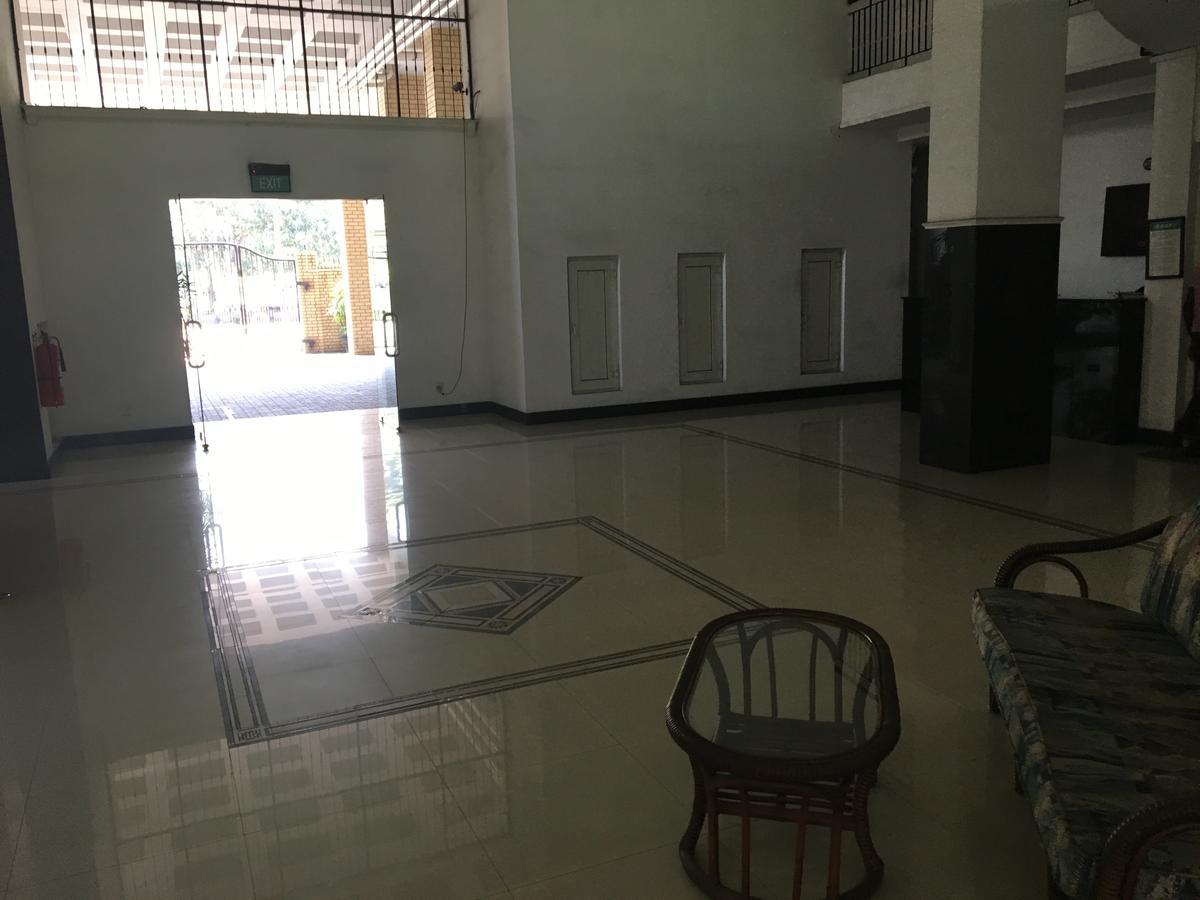 Victoria Park Mansions Apartment Colombo
