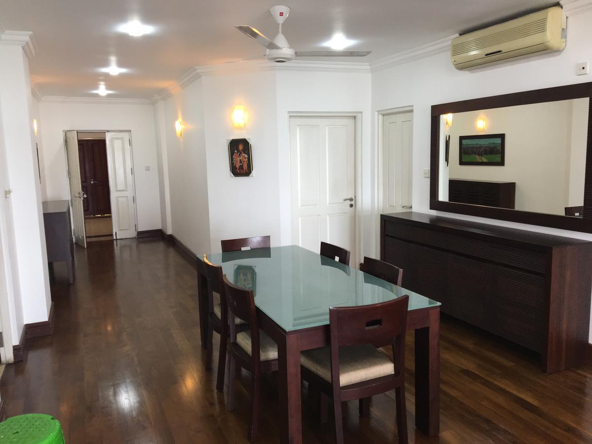 Victoria Park Mansions Apartment