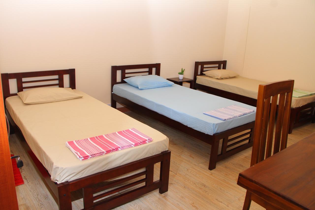Relax On - Kollupitiya Hotel