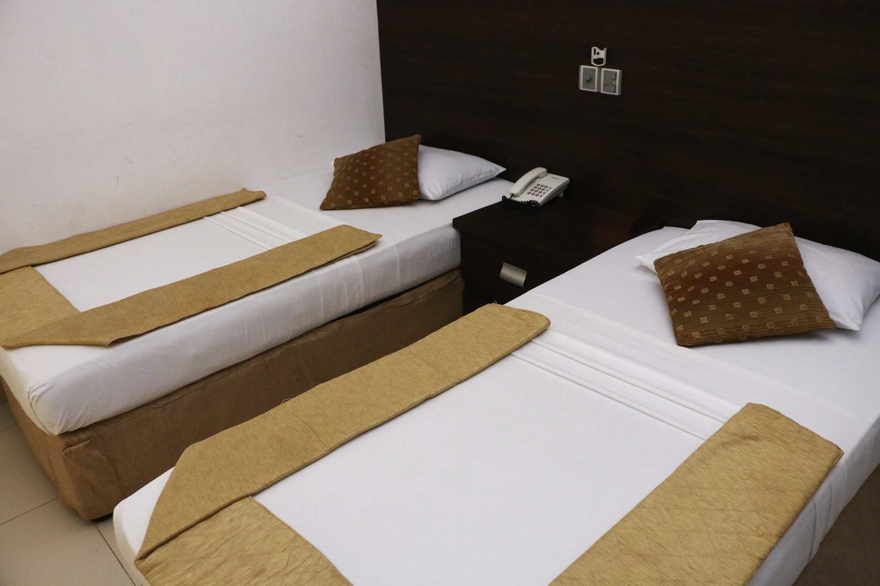 Sunshine Hotel 3*