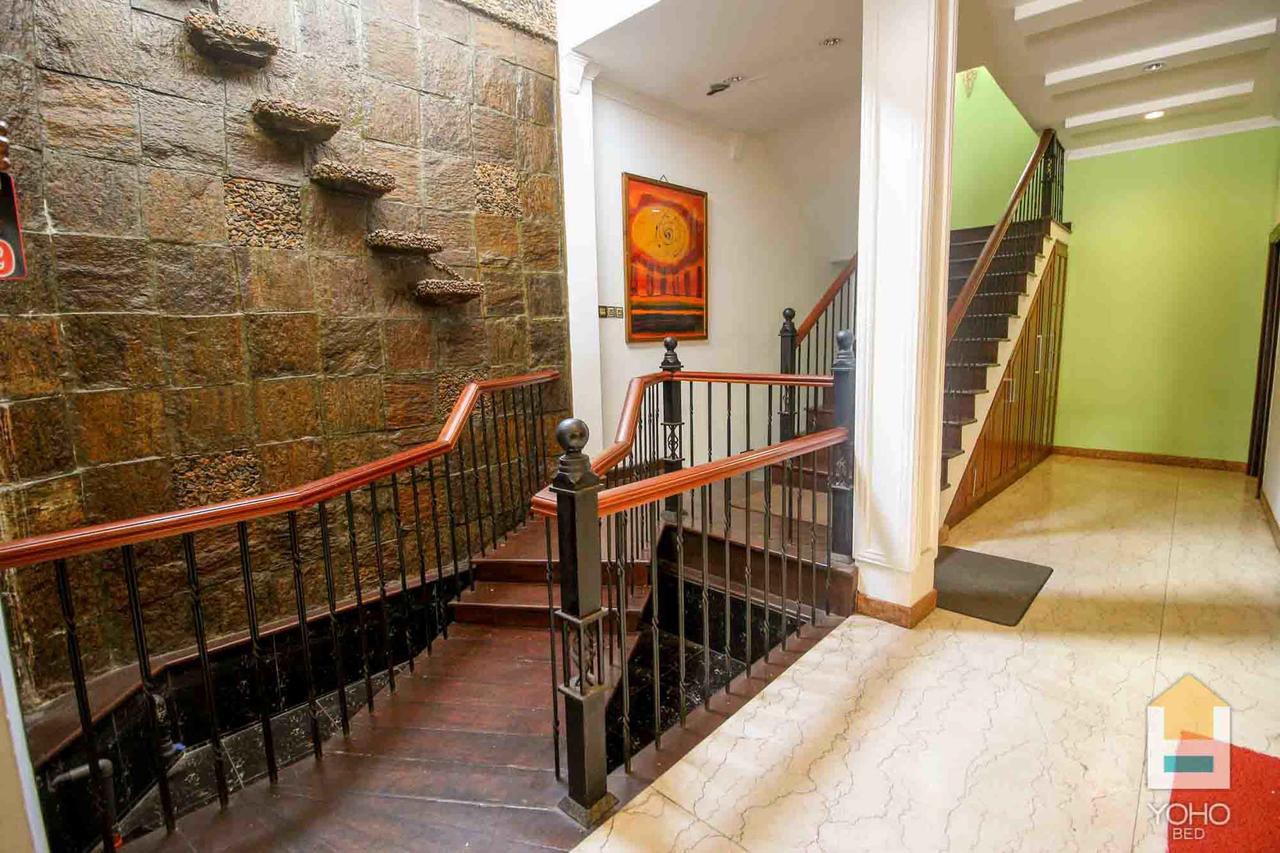 Yoho Avana Hotel
