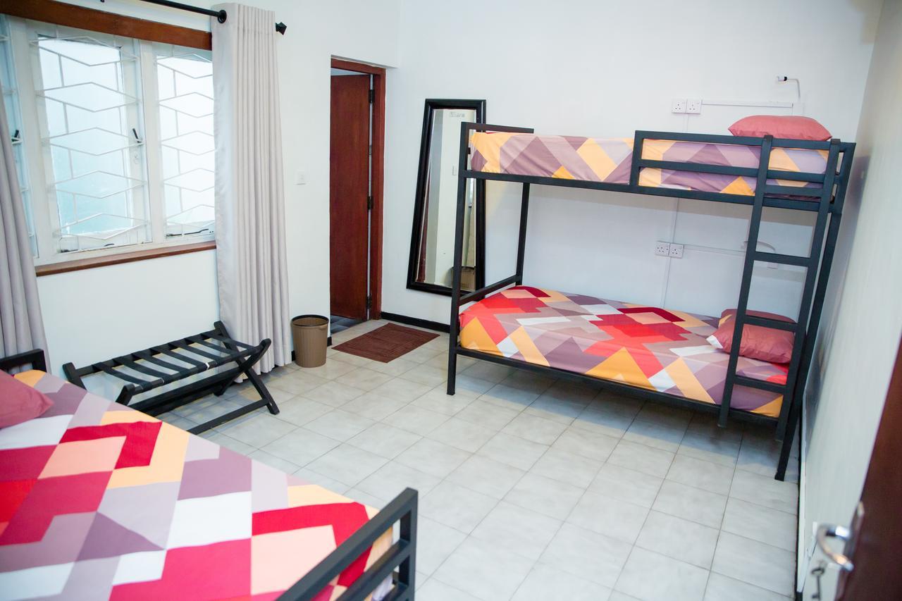 Tuk Tuk Hostel