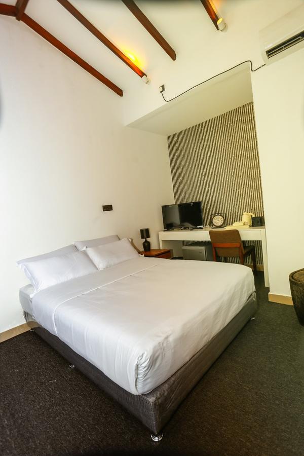 Kestrels Hotel Colombo