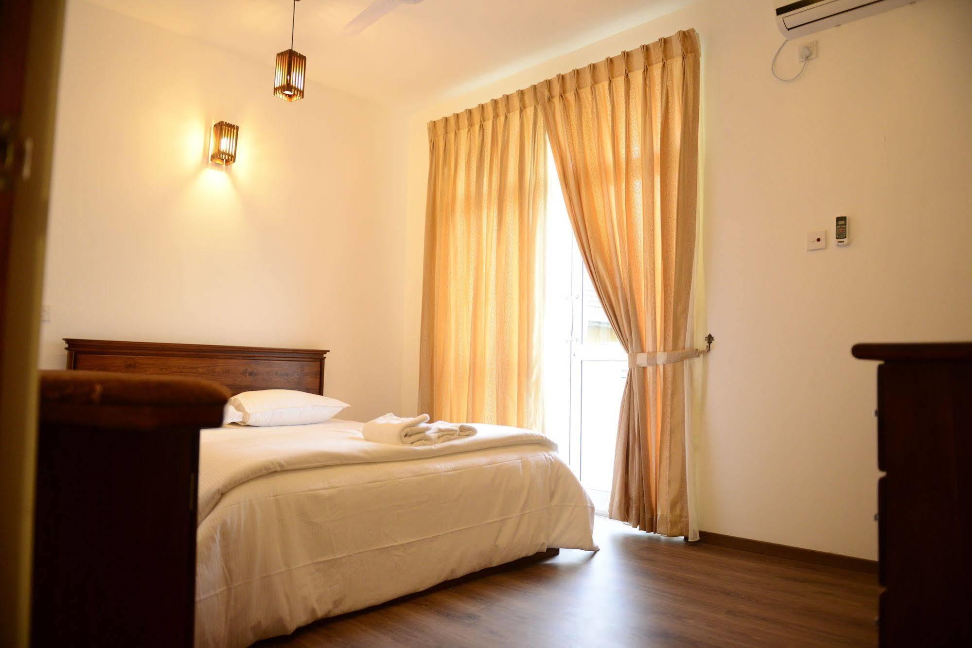 Square Residencies * Colombo