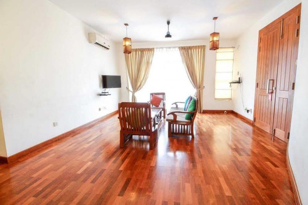 Square Residencies Apartment *