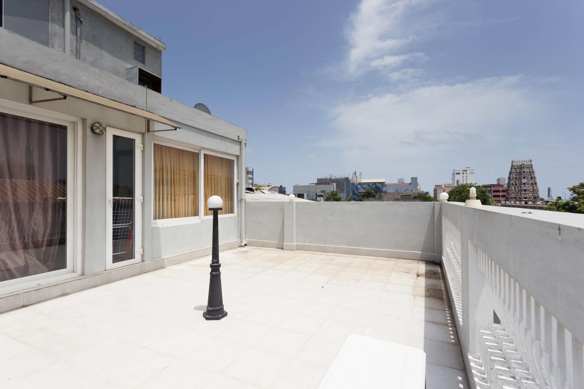 Apartment Akara Suites And Serviced @ Lorenze Rd