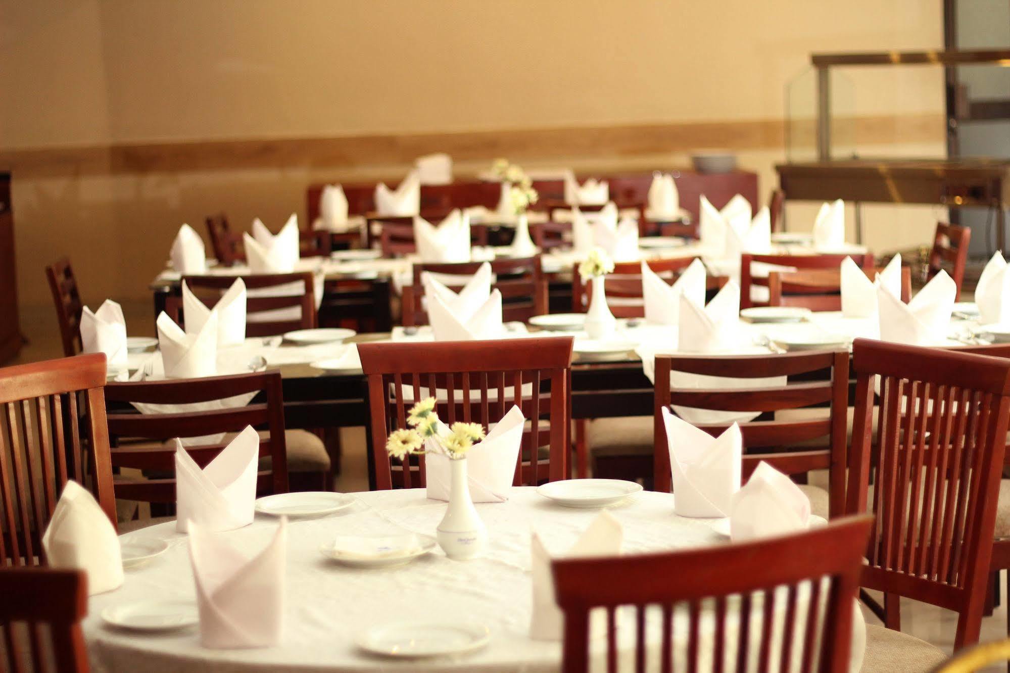 Hotel Janaki