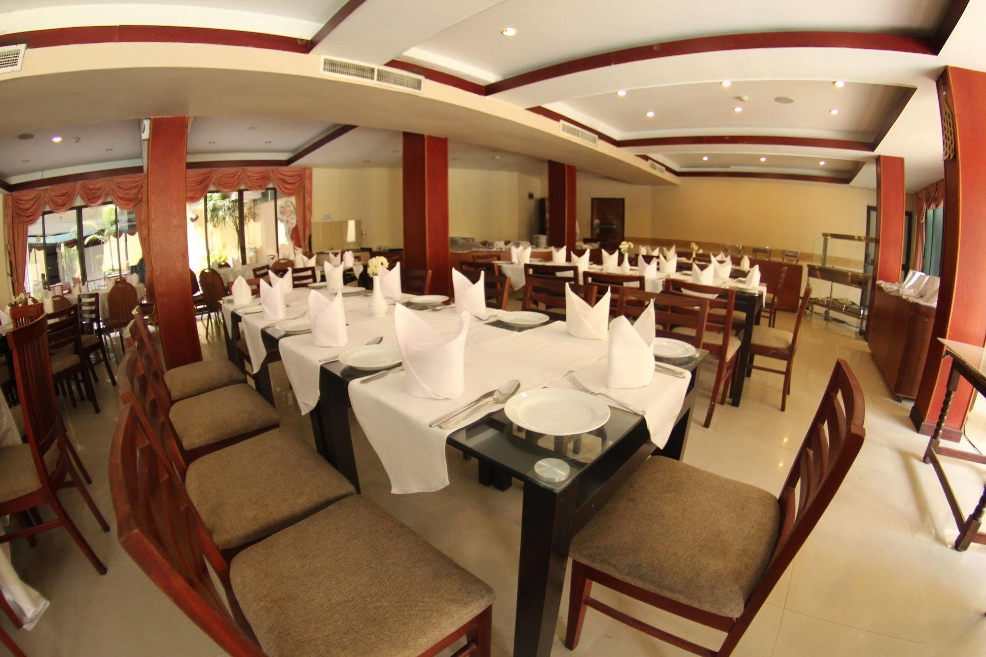 Janaki Hotel 3*