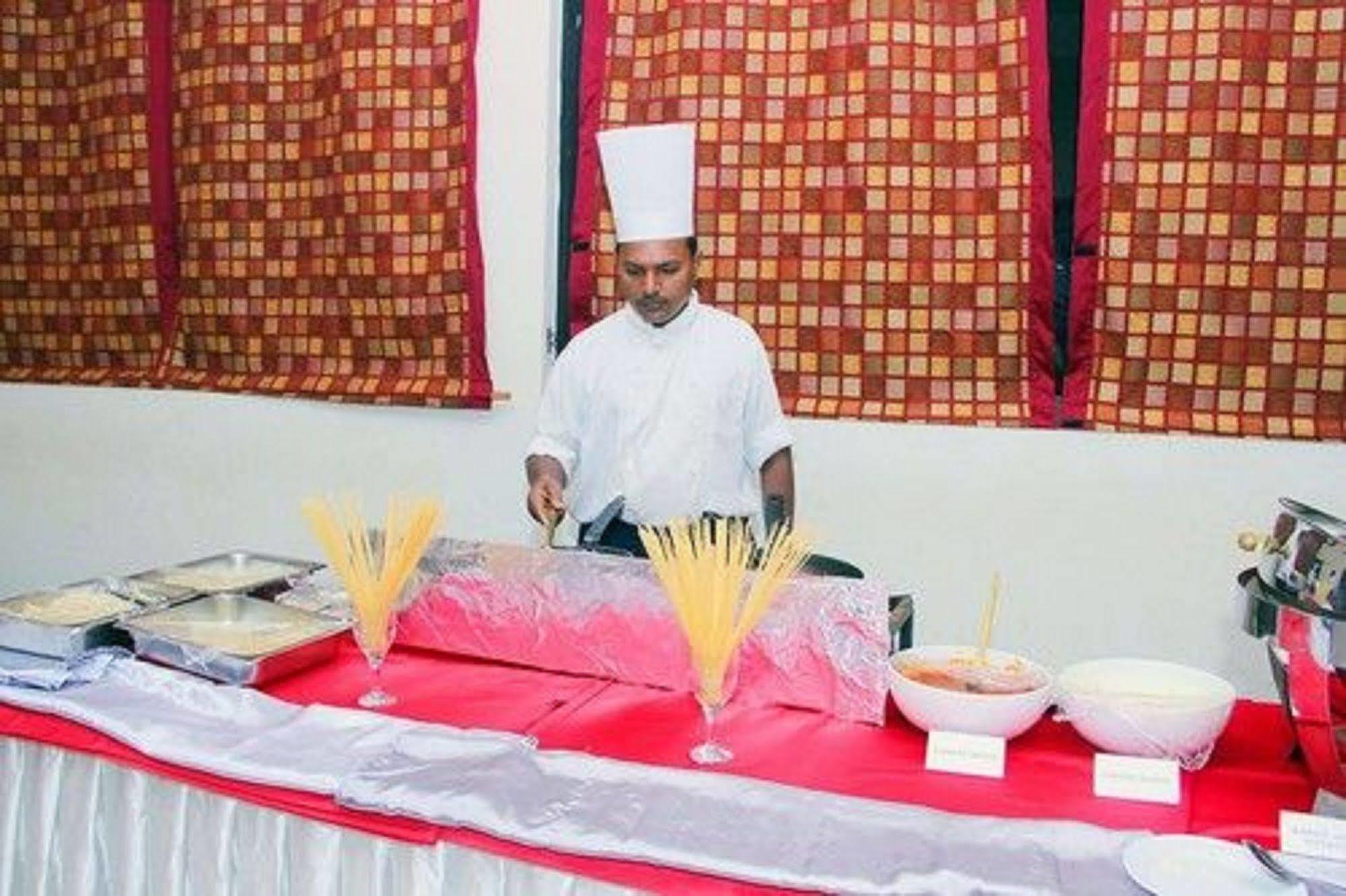 Janaki Hotel
