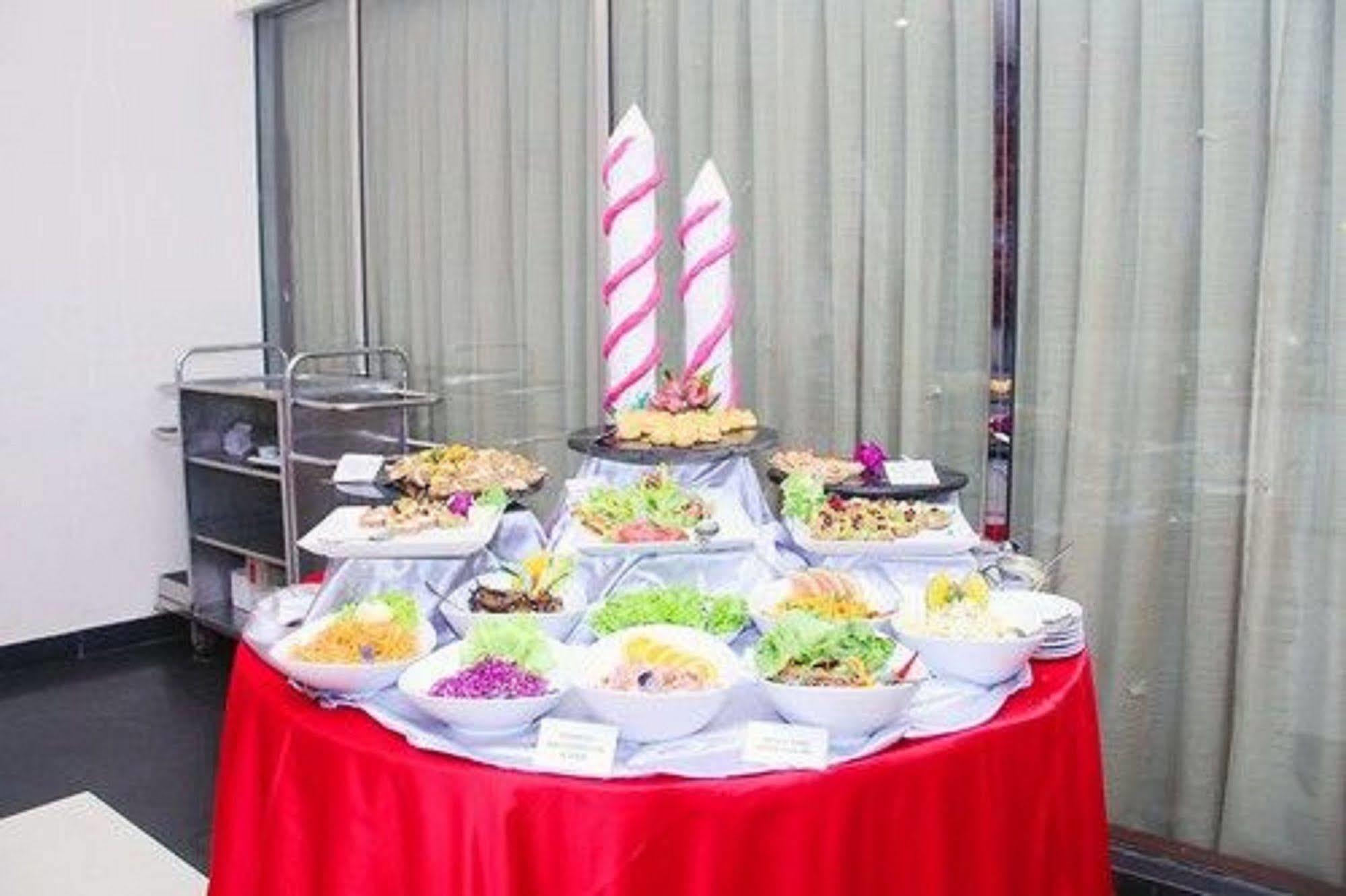 Janaki Hotel Colombo