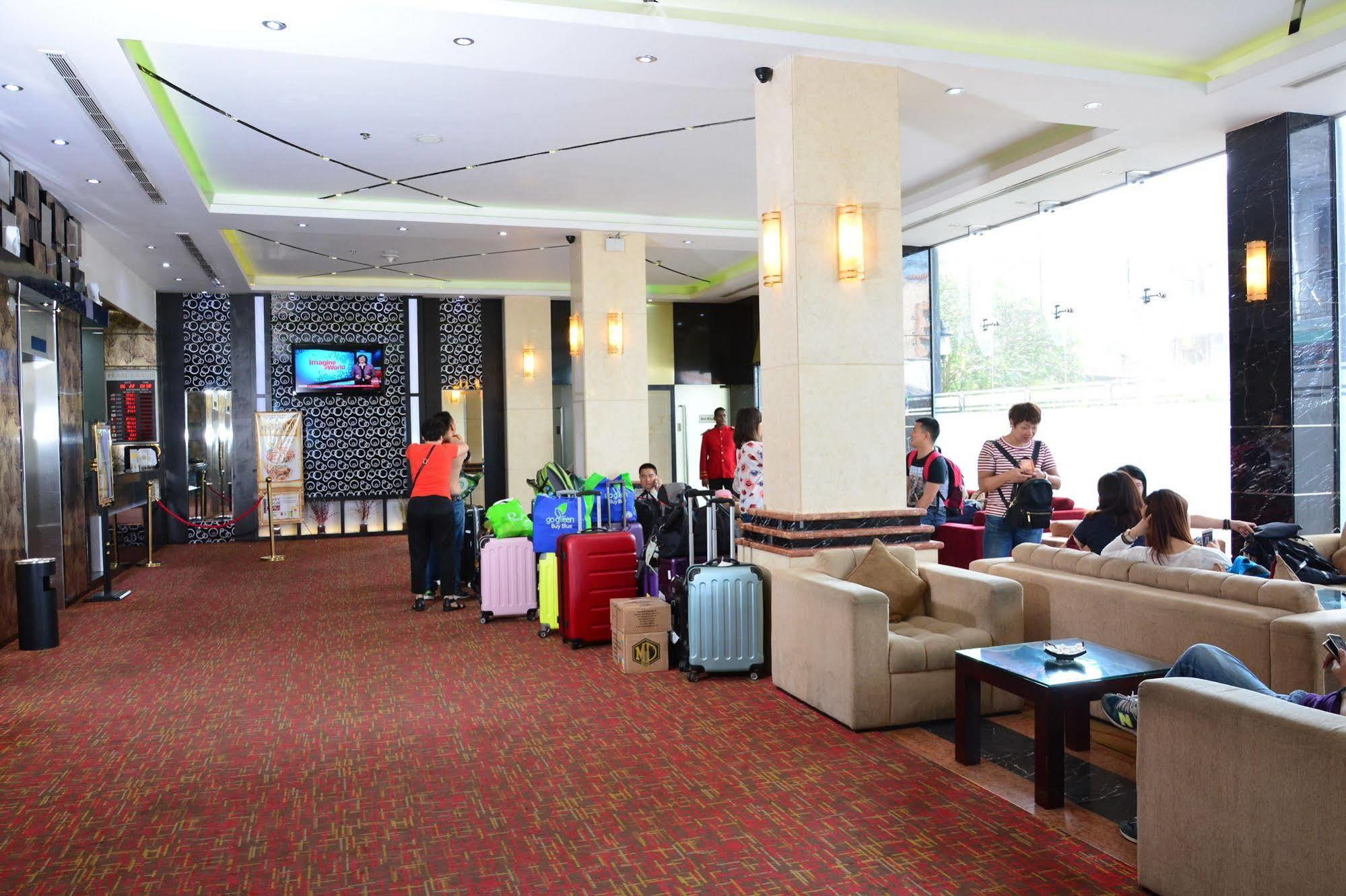 Hotel Pearl Grand