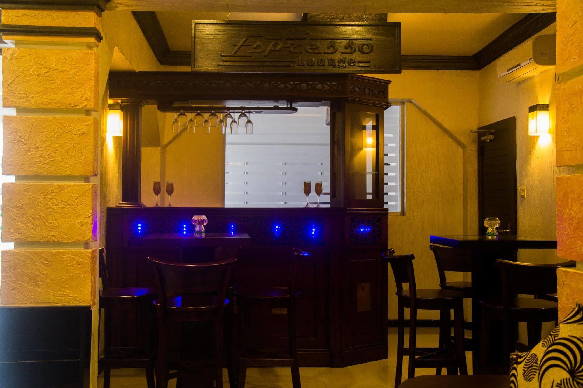 Ceylon Hotel,colombo Hotel Colombo