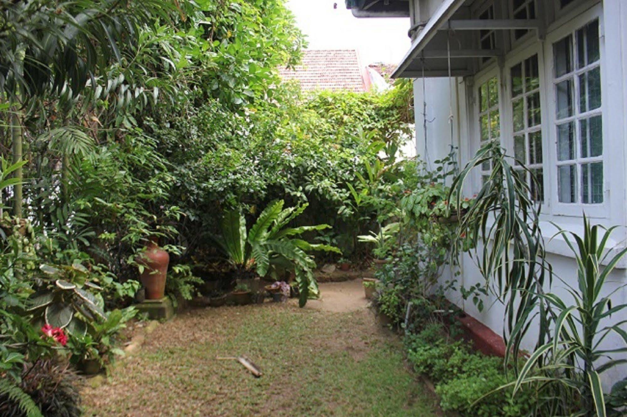 Bed & Breakfast Vista Chelsea Gardens Bnb