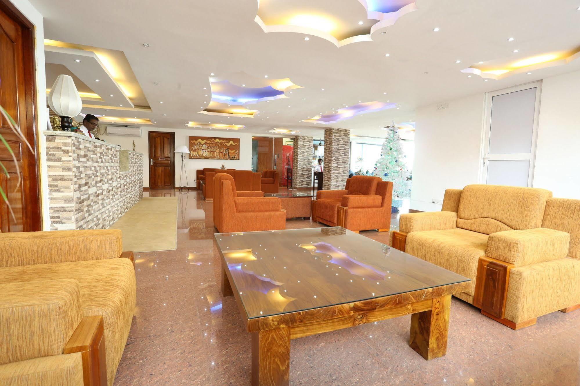Euro Lanka Hotel 3*