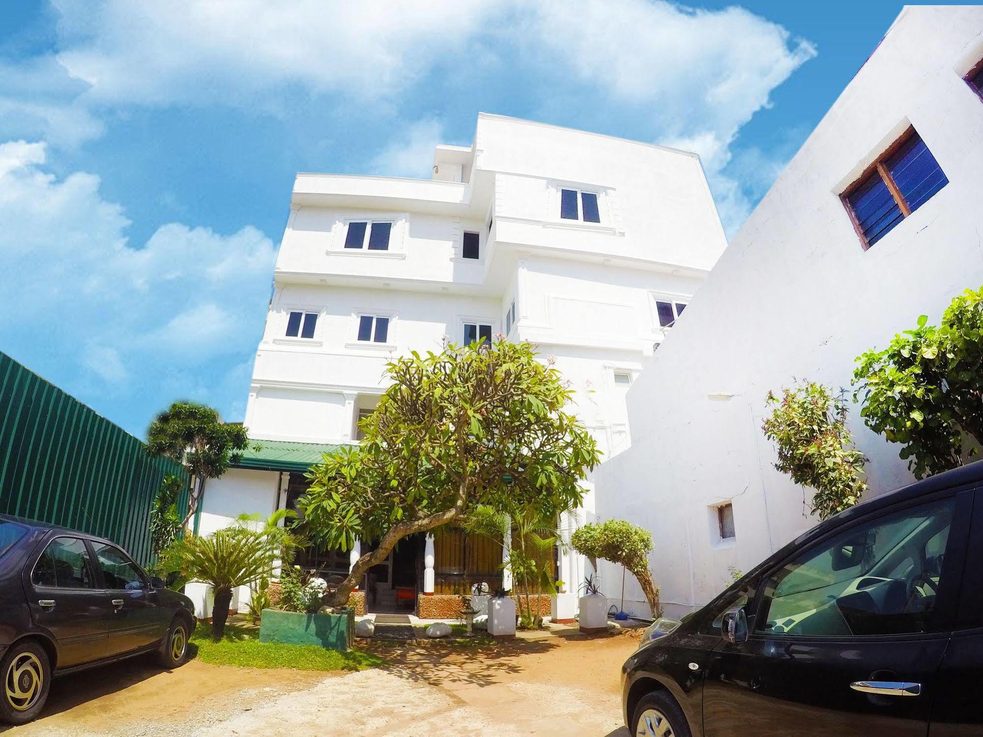 Residency 3* Colombo