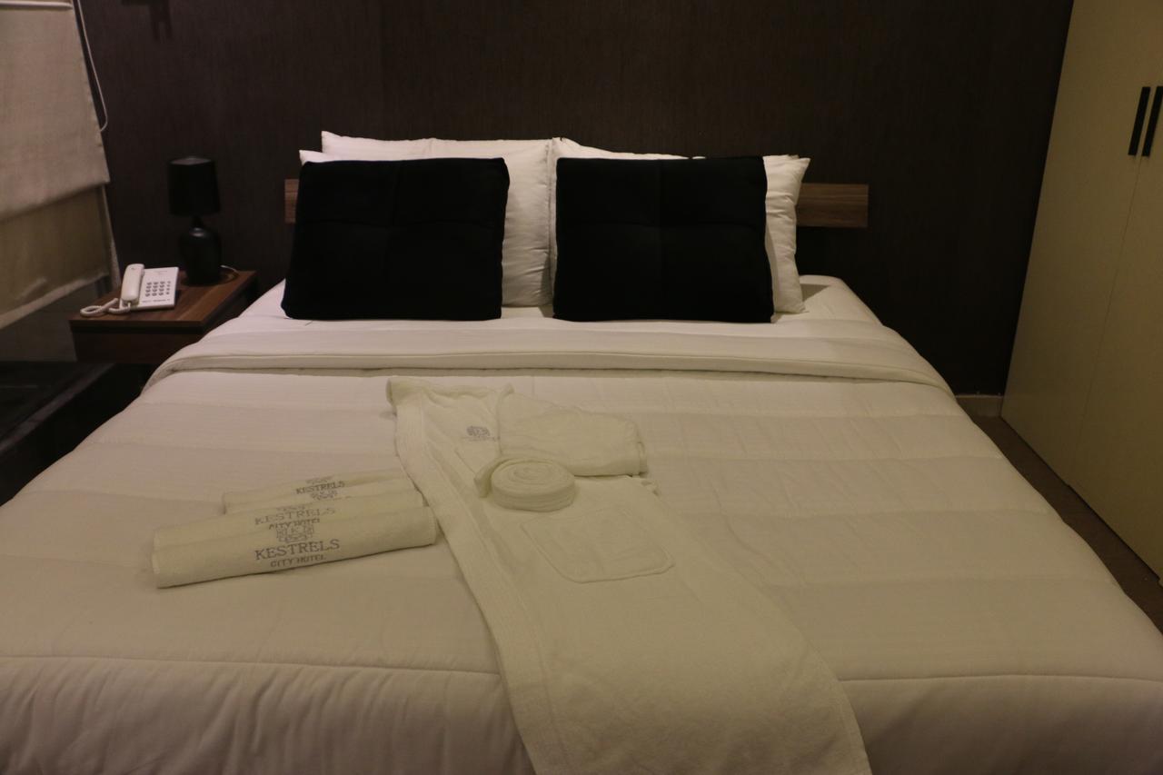 Kestrels Hotel Colombo