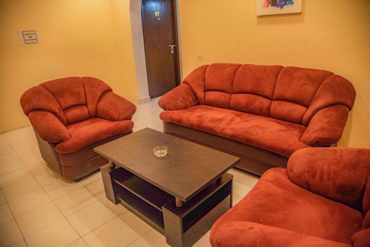 Guest house City Holiday Bungalow *