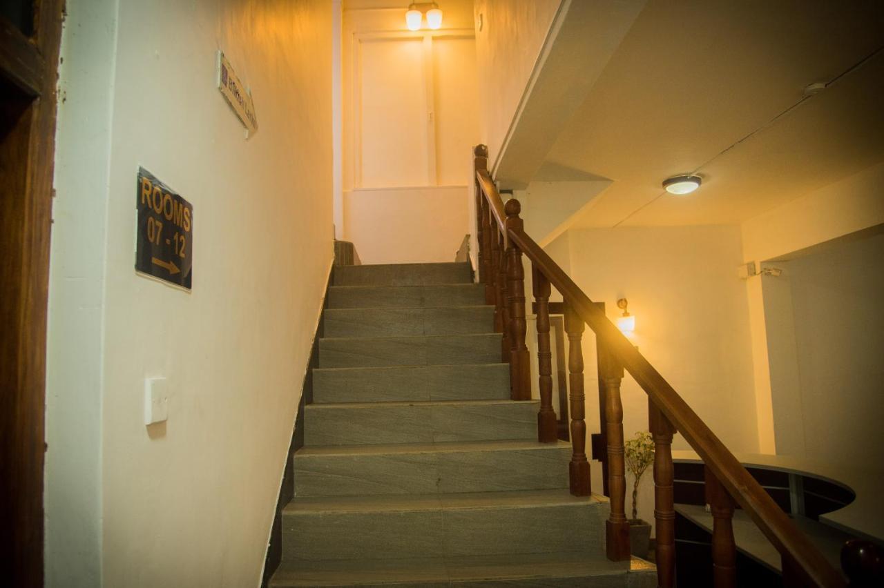 City Holiday Bungalow * Colombo