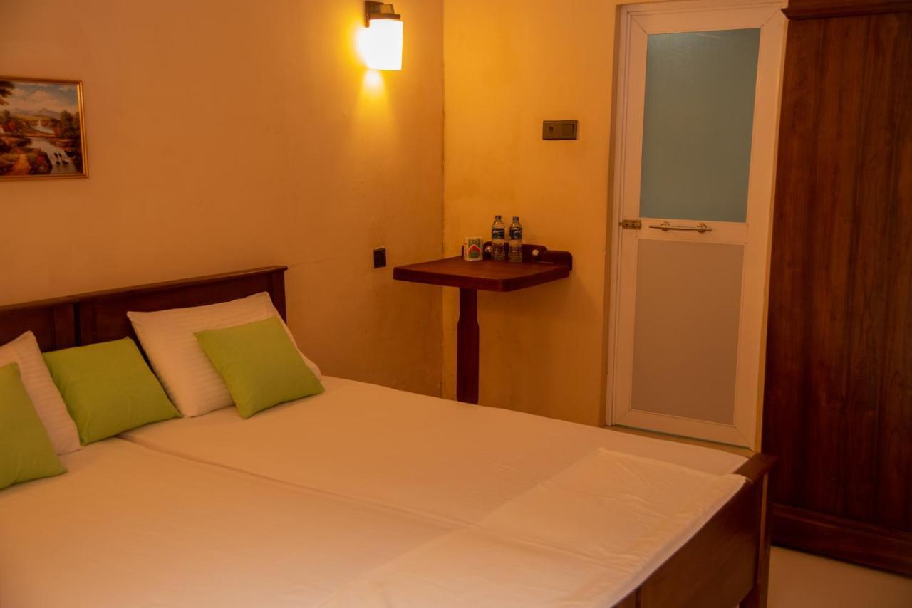 City Holiday Bungalow Guest house