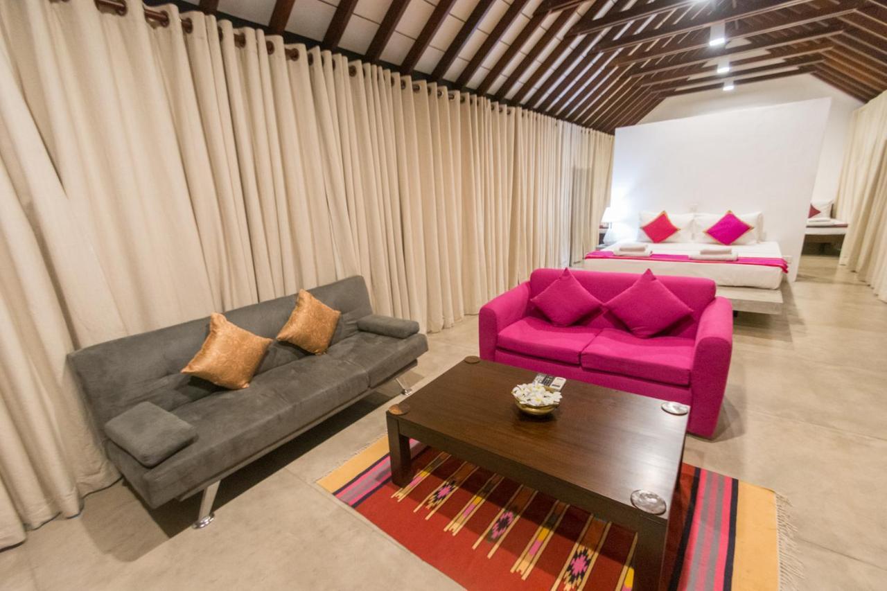 Om Shambhala 3* Colombo