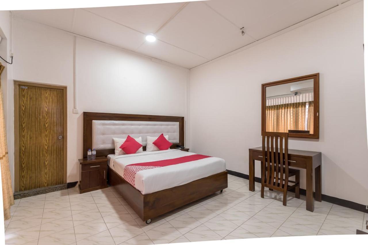 Hotel Oyo 102 Metro Marine Drive Colombo