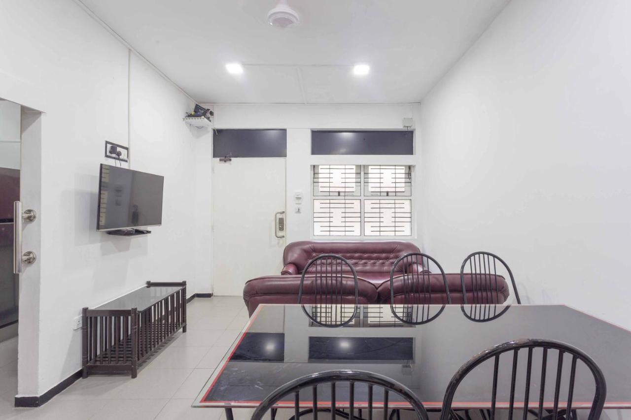 Manning 2br In Wellawatta With Ac Apartment *