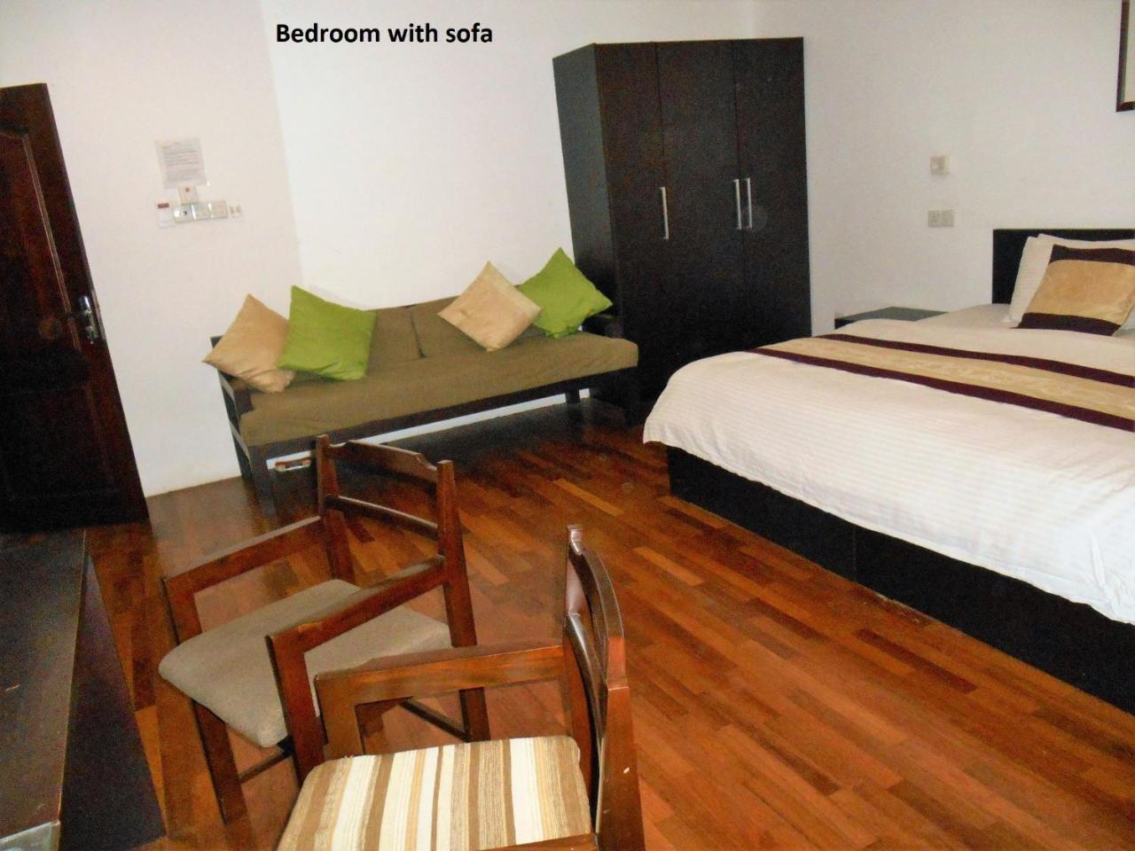 7hcr 1 1 At 7 Hunupitiya Cross Road 2 Apartment
