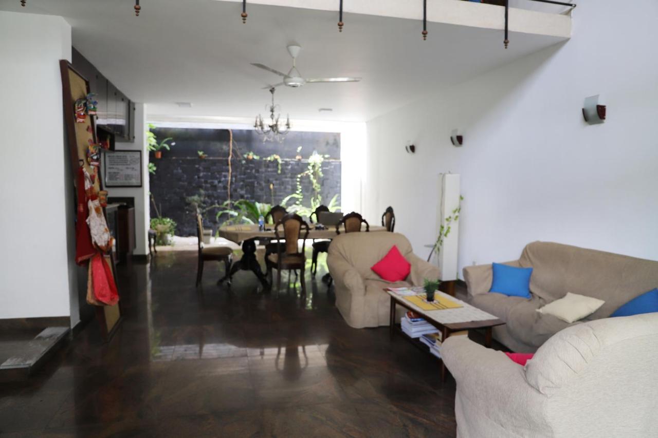 Casa de hóspedes Cool Colombo7