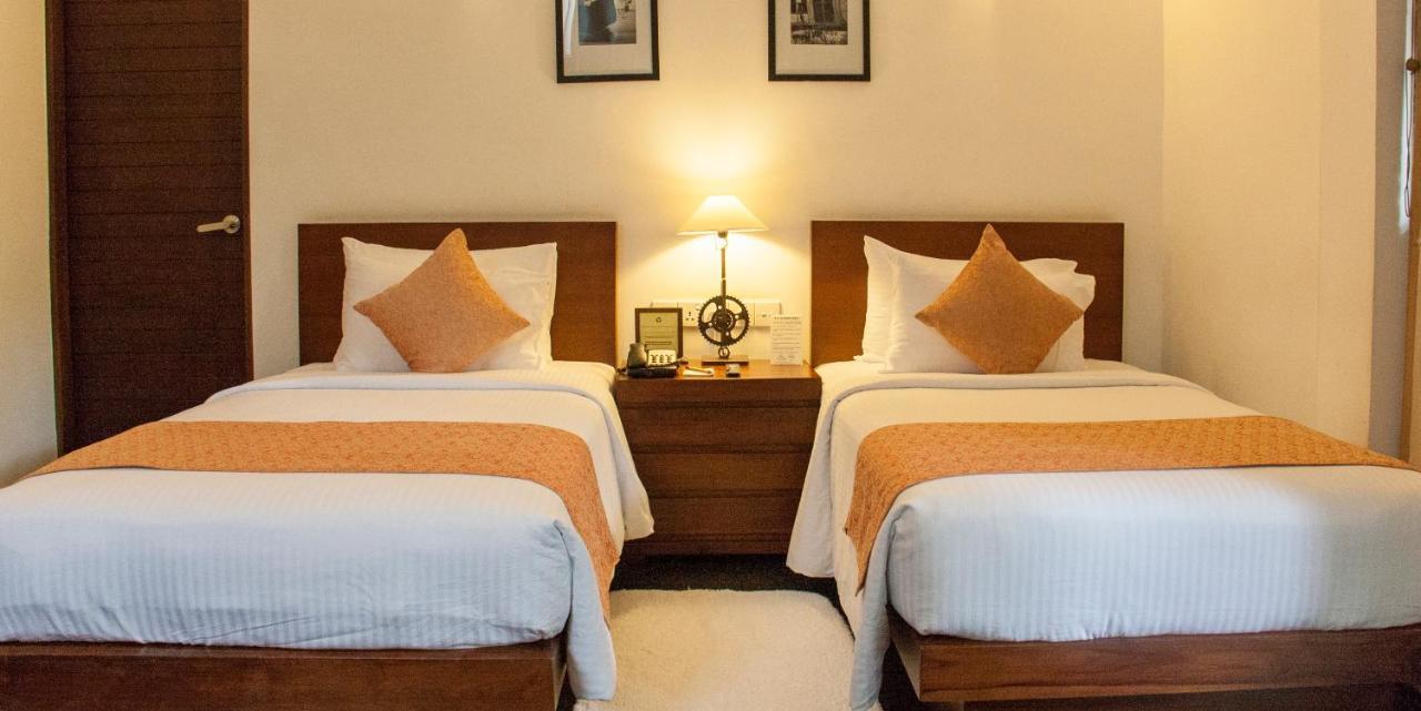 Court & Hotel 4*