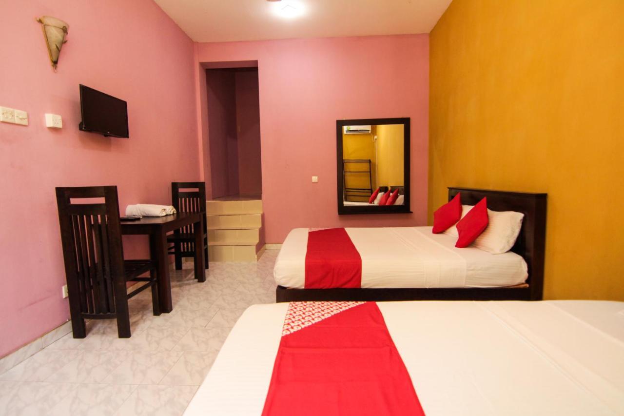 Hotel Oyo 109 The Bro