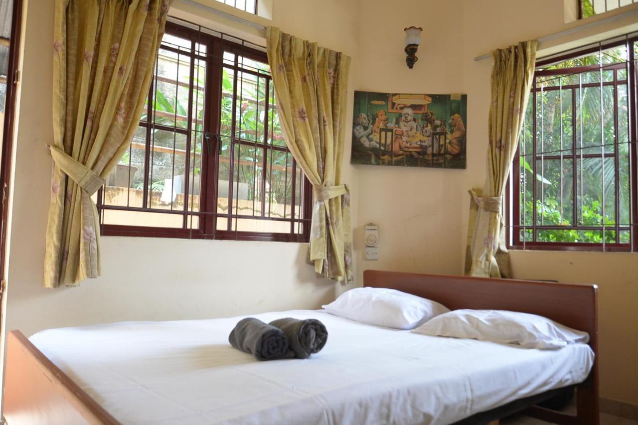 Passport Office Homestay *