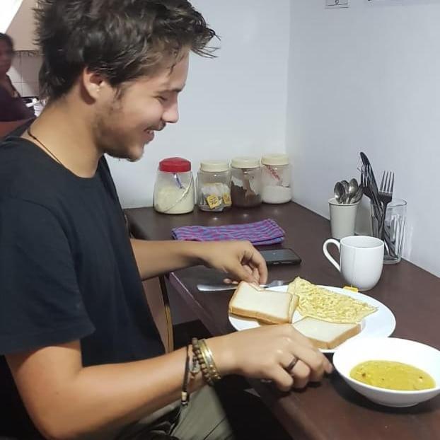 Backpackers Paradise Albergue *