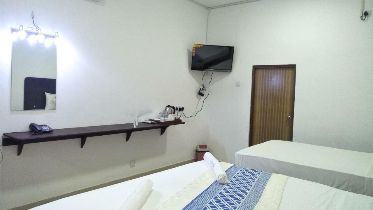 9 Pearls Hotel 2*